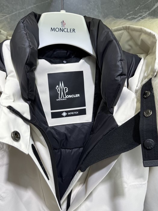 Clothing Moncler White 004