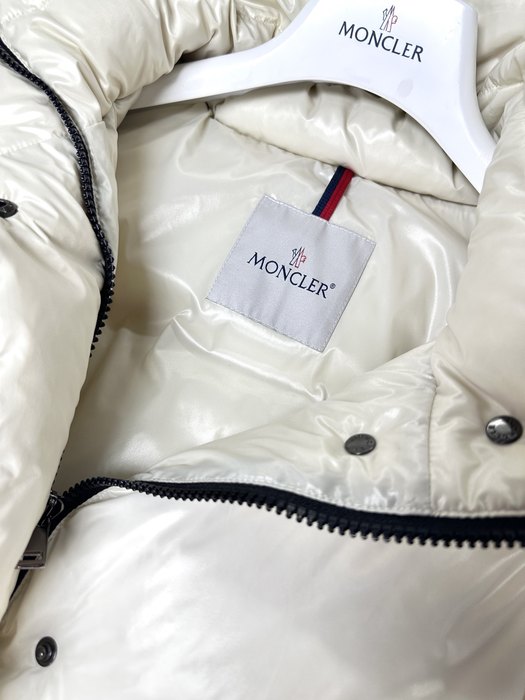 Clothing Moncler White 007