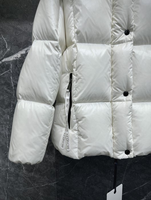 Clothing Moncler White 007