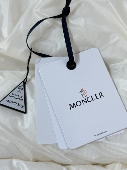 Clothing Moncler White 008