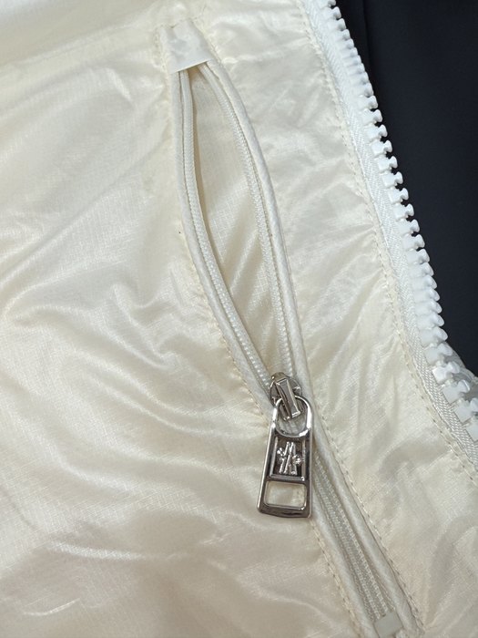 Clothing Moncler White 008