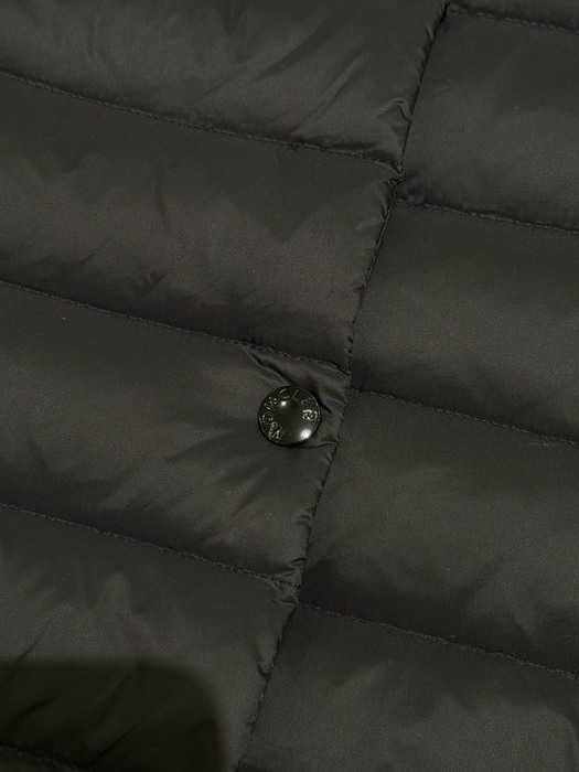 Clothing Moncler asymmetric hem down vest Black