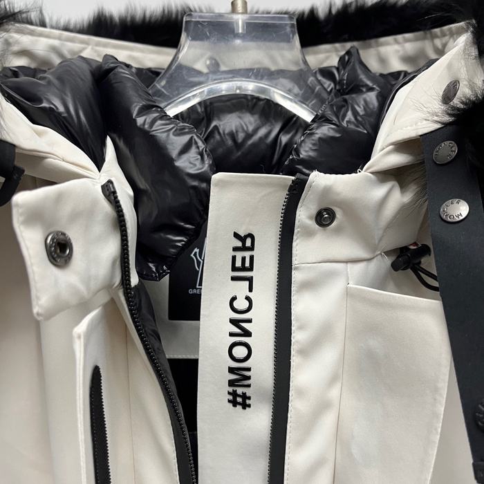 Clothing Moncler classic ski jacket White