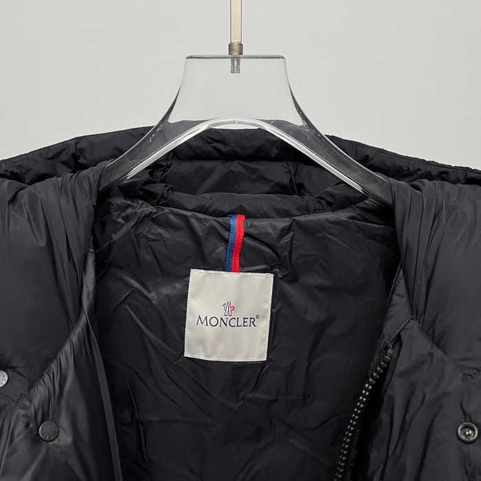 Clothing Moncler down jacket with hood and large pockets Black