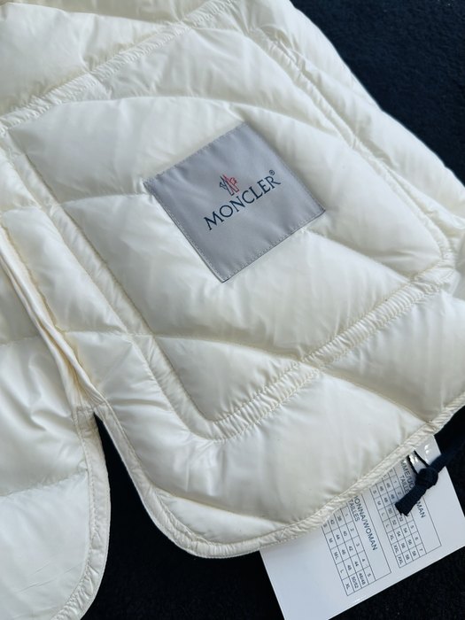 Clothing Moncler hooded puffer jacket White 002