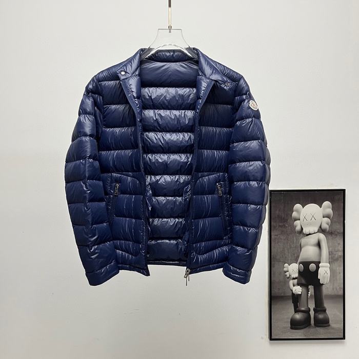 Clothing Moncler lightweight down jacket Navy