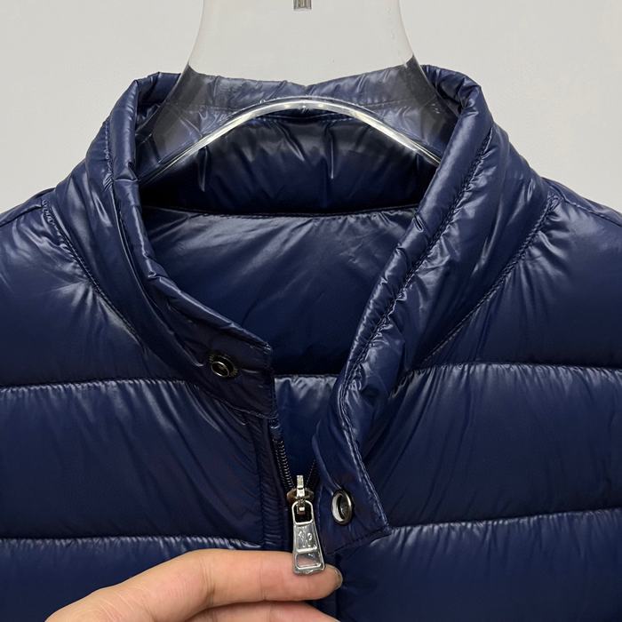 Clothing Moncler lightweight down jacket Navy