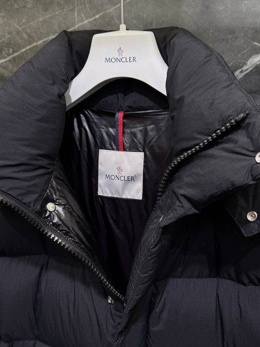 Clothing Moncler long down jacket Black 001