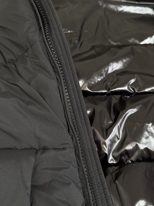 Clothing Moncler puffer coat Black