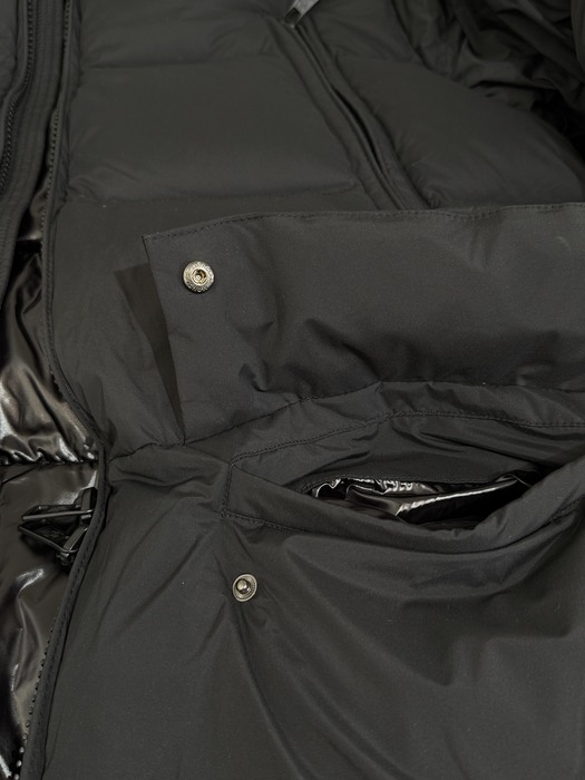 Clothing Moncler puffer coat Black