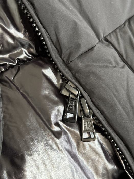 Clothing Moncler puffer coat Black