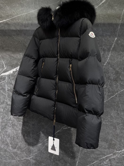 Clothing Moncler puffer jacket with fur collar Beige