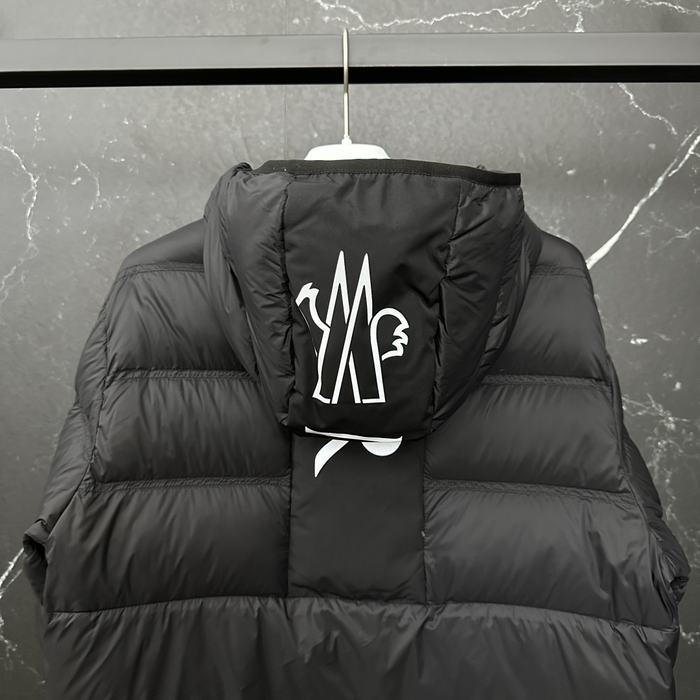 Clothing Moncler puffer jacket with hood Black 003