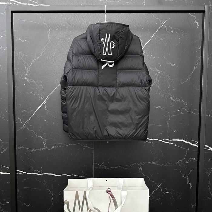 Clothing Moncler puffer jacket with hood Black 003