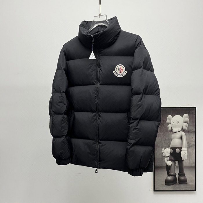 Clothing Moncler puffer jacket Black 002
