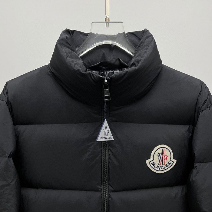 Clothing Moncler puffer jacket Black 002
