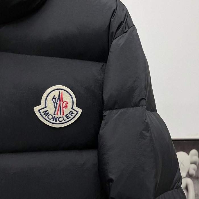 Clothing Moncler puffer jacket Black 002