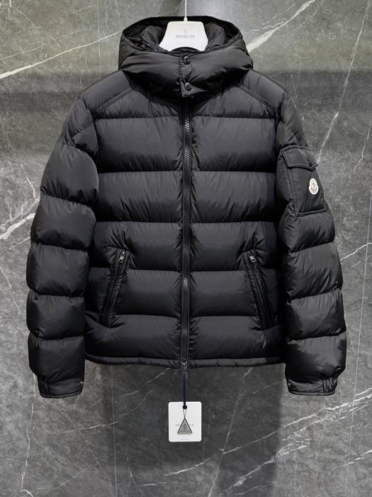 Clothing Moncler puffer jacket Black 004
