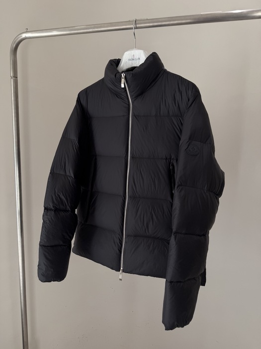 Clothing Moncler puffer jacket Black 006