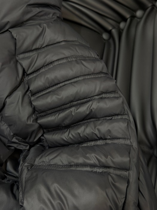 Clothing Moncler puffer jacket Black 010
