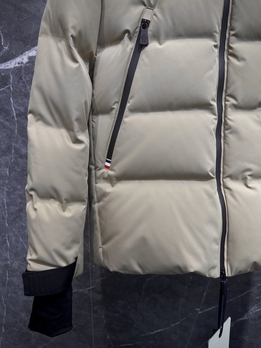 Clothing Moncler puffer jacket Black 012