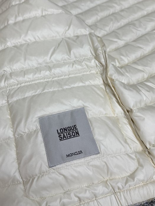 Clothing Moncler puffer jacket Black 014