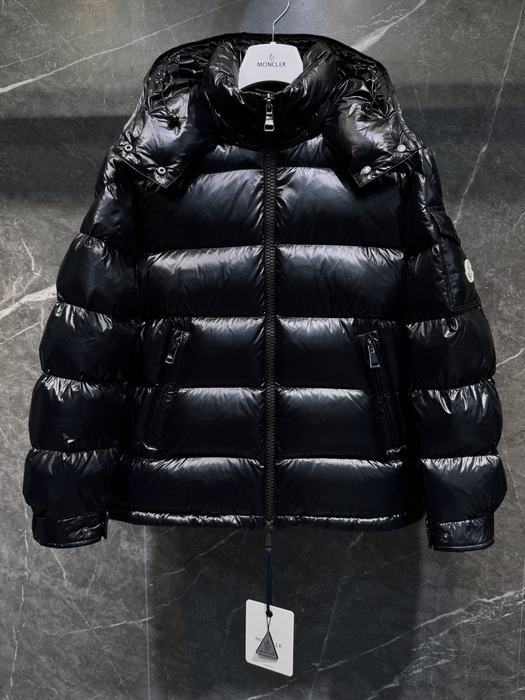 Clothing Moncler puffer jacket Black 016