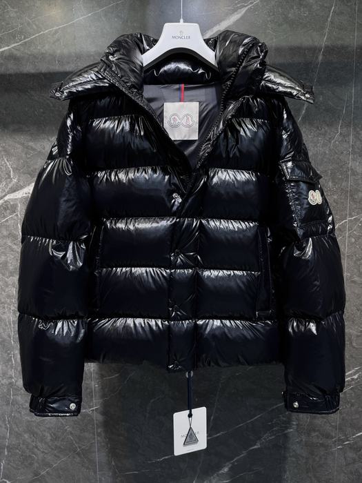 Clothing Moncler puffer jacket Black 017