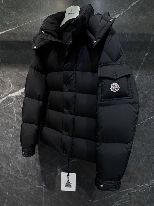 Clothing Moncler puffer jacket Black 019