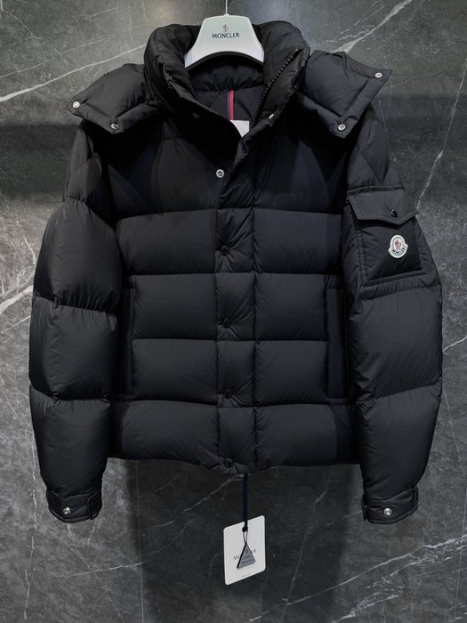 Clothing Moncler puffer jacket Black 019