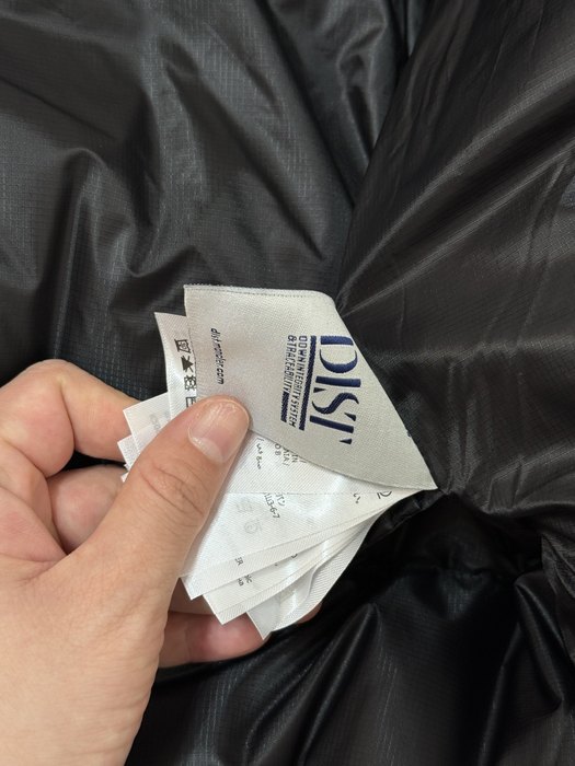 Clothing Moncler puffer jacket Black 020