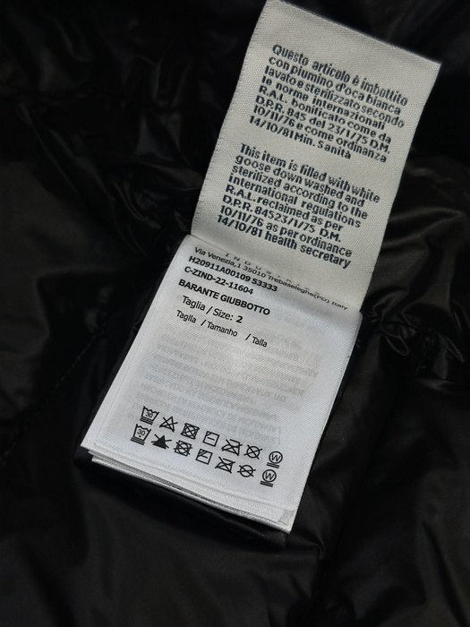 Clothing Moncler puffer jacket Black 025