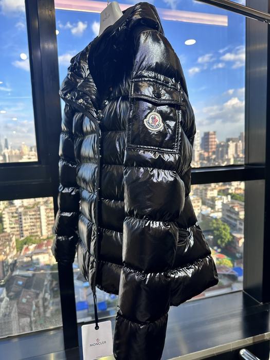 Clothing Moncler puffer jacket Black 025