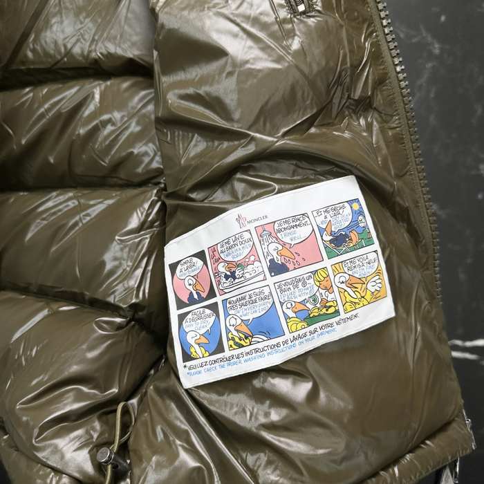 Clothing Moncler puffer jacket Green