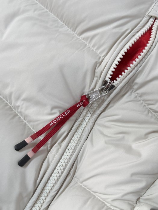 Clothing Moncler puffer jacket White 003