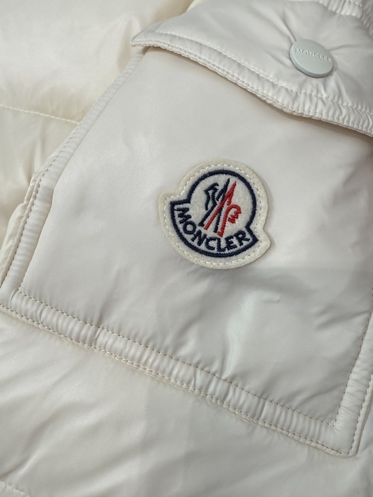 Clothing Moncler puffer jacket White 006