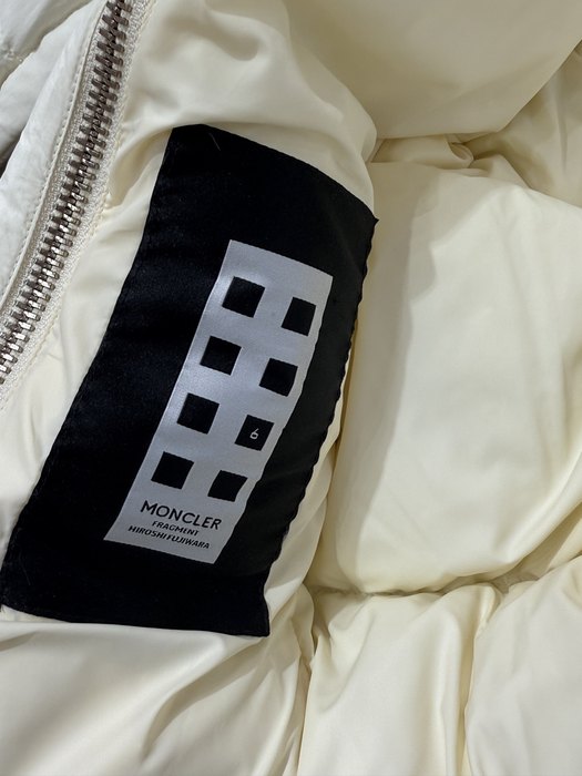 Clothing Moncler puffer jacket White 007