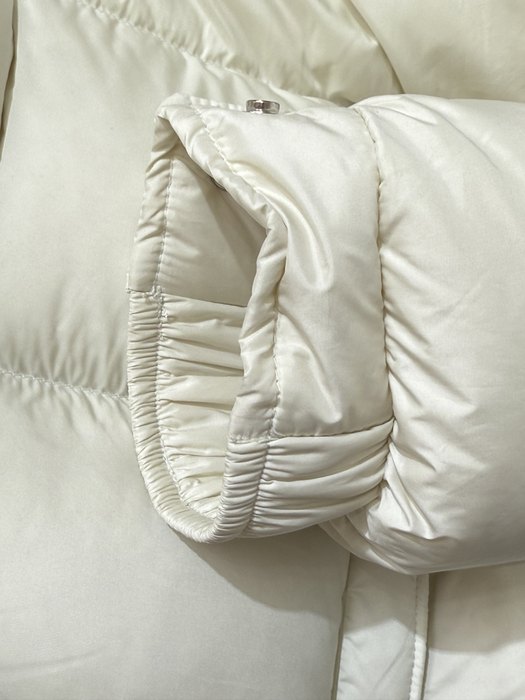 Clothing Moncler puffer jacket White 008