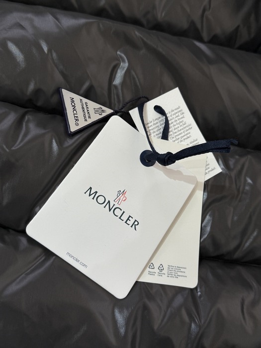 Clothing Moncler puffer vest with hood Black