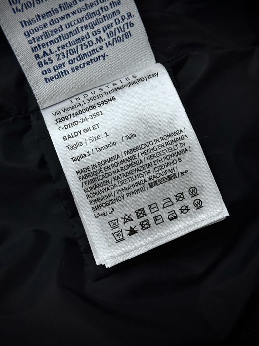 Clothing Moncler puffer vest Black 004