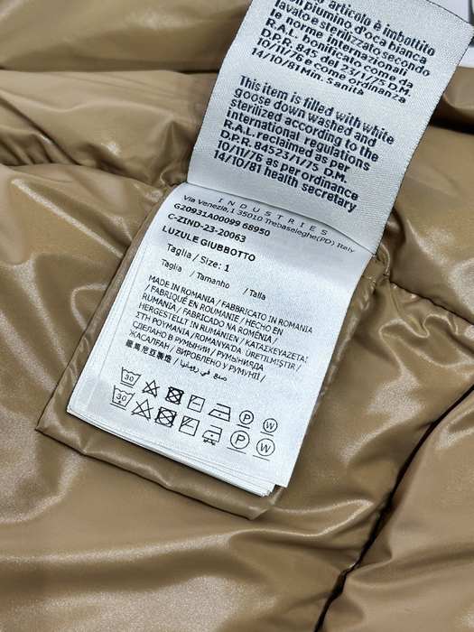 Clothing Moncler puffer vest Black 008