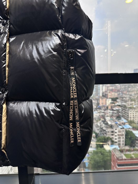 Clothing Moncler puffer vest Black 008