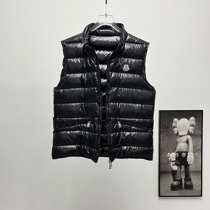 Clothing Moncler quilted down vest Black