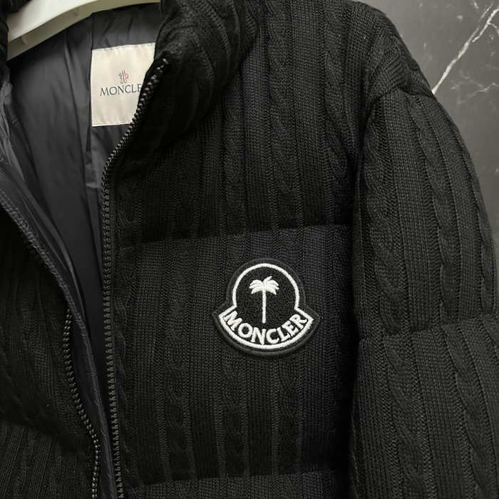 Clothing Moncler quilted padded jacket Black