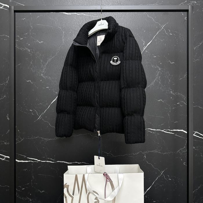 Clothing Moncler quilted padded jacket Black
