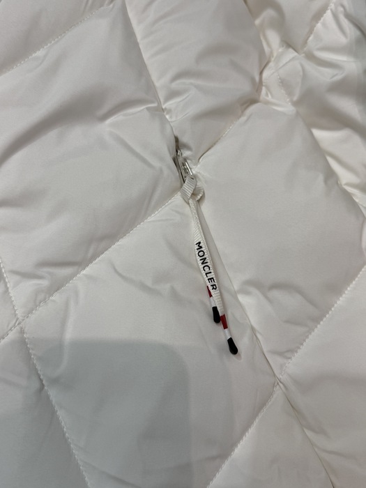 Clothing Moncler quilted puffer jacket White