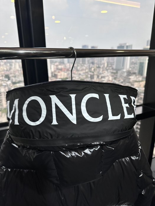 Clothing down coat Black 001