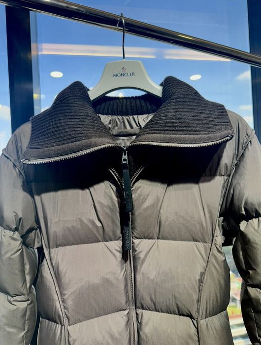 Clothing down coat Black 002