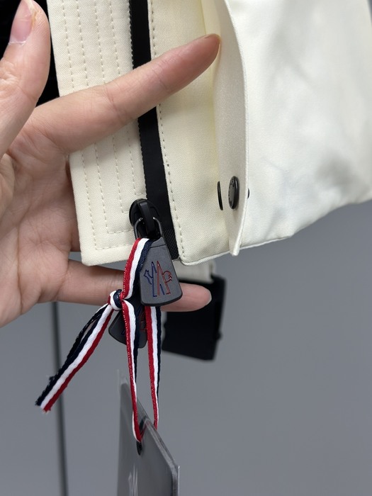 Clothing down jacket White 001