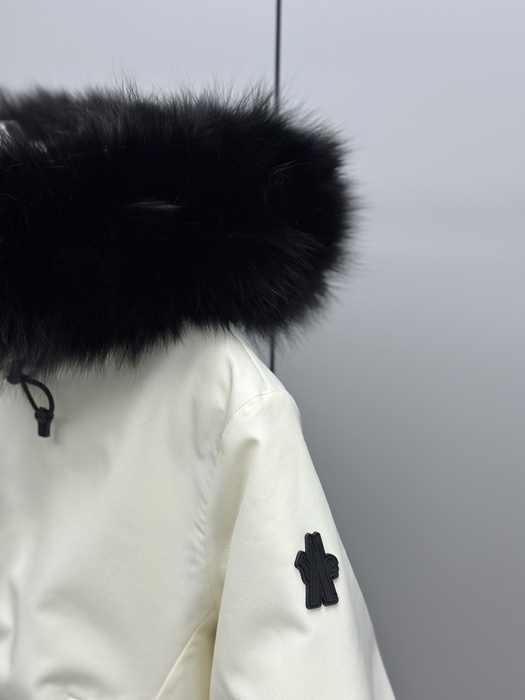 Clothing down jacket White 001